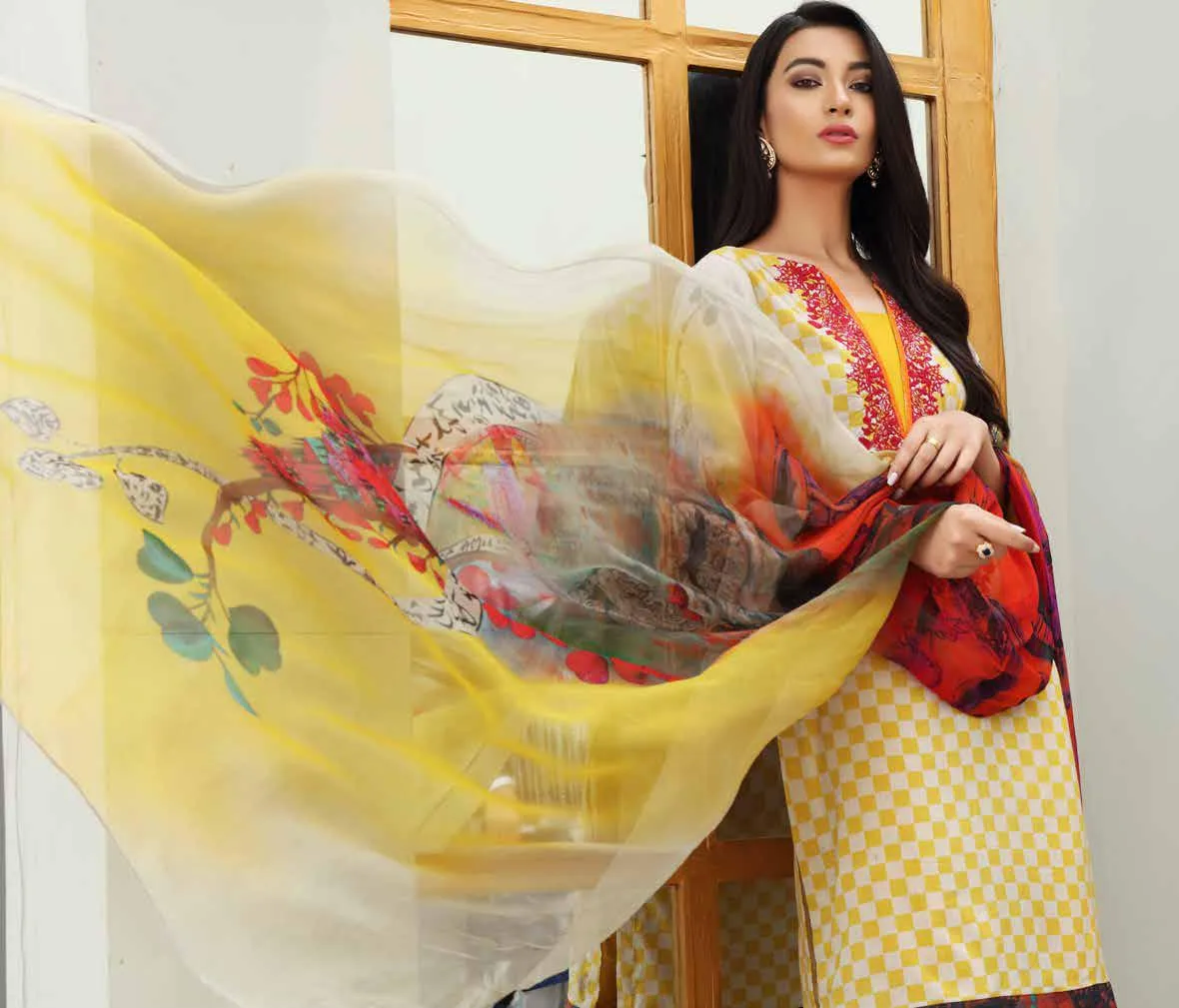 Charizma Infinity Edition 3 · Embroidered Lawn With Chiffon Dupatta – CIN-15A