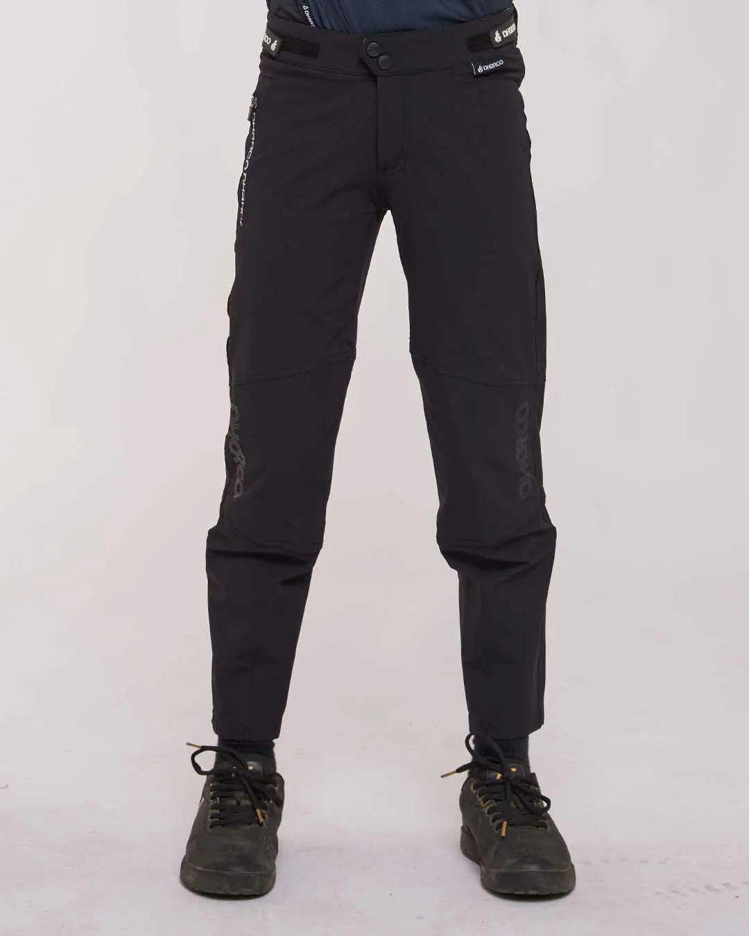 DHaRCO   YOUTH GRAVITY PANTS Black