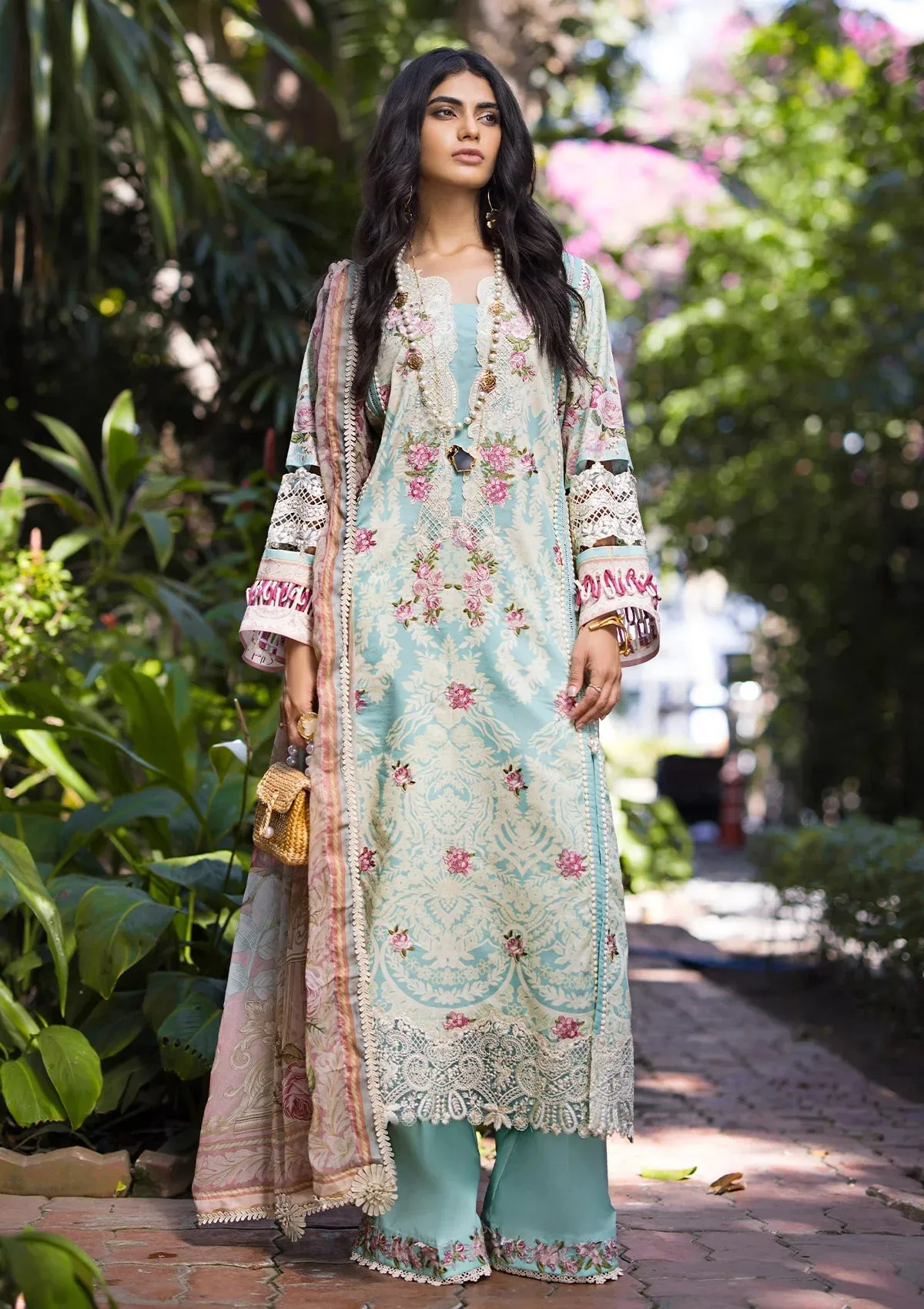 Elaf Embroidered Limited Edition Lawn Collection – ESL-02B PEARLY ESSENCE