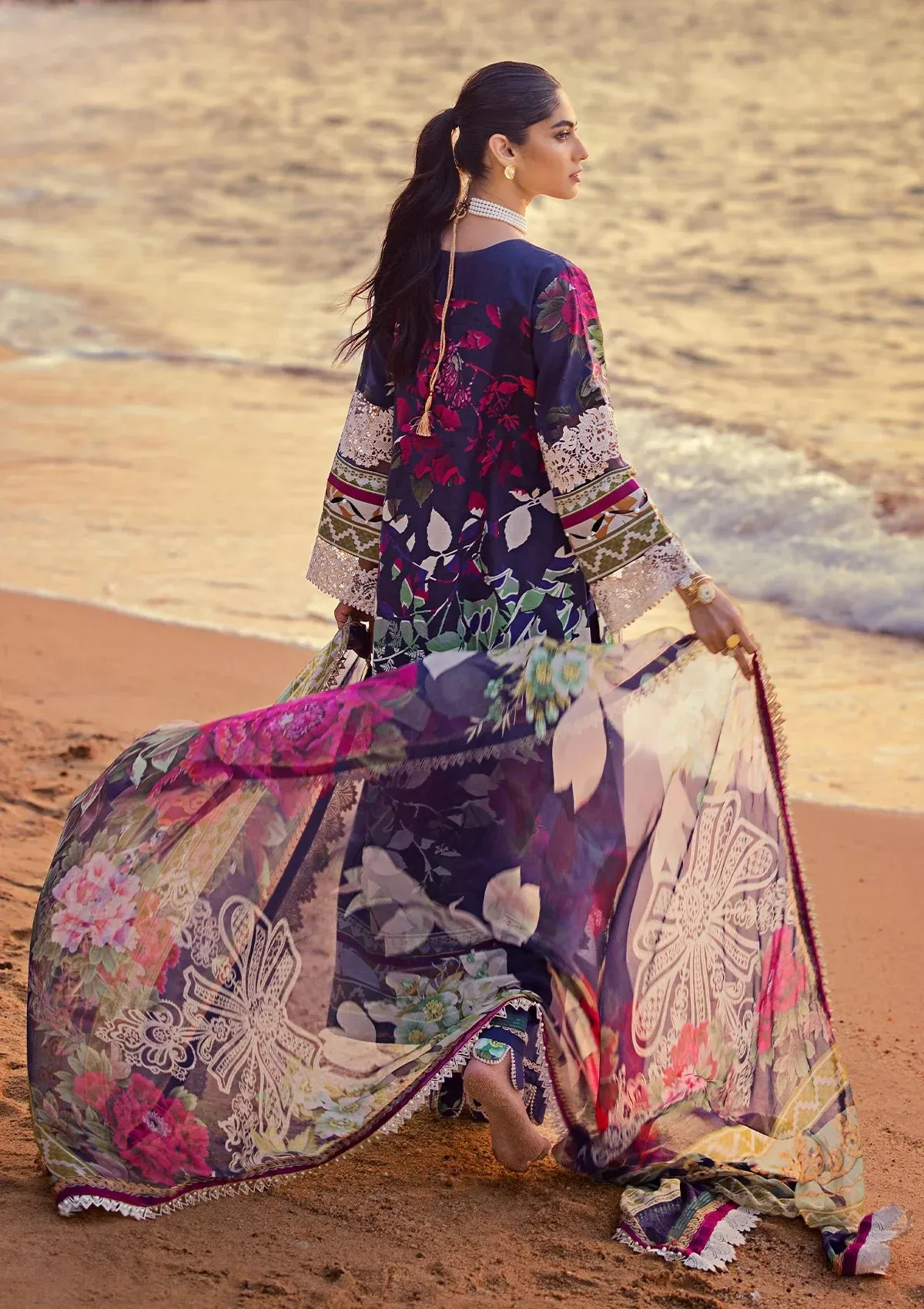 Elaf Embroidered Limited Edition Lawn Collection – ESL-08A SINCLAIR