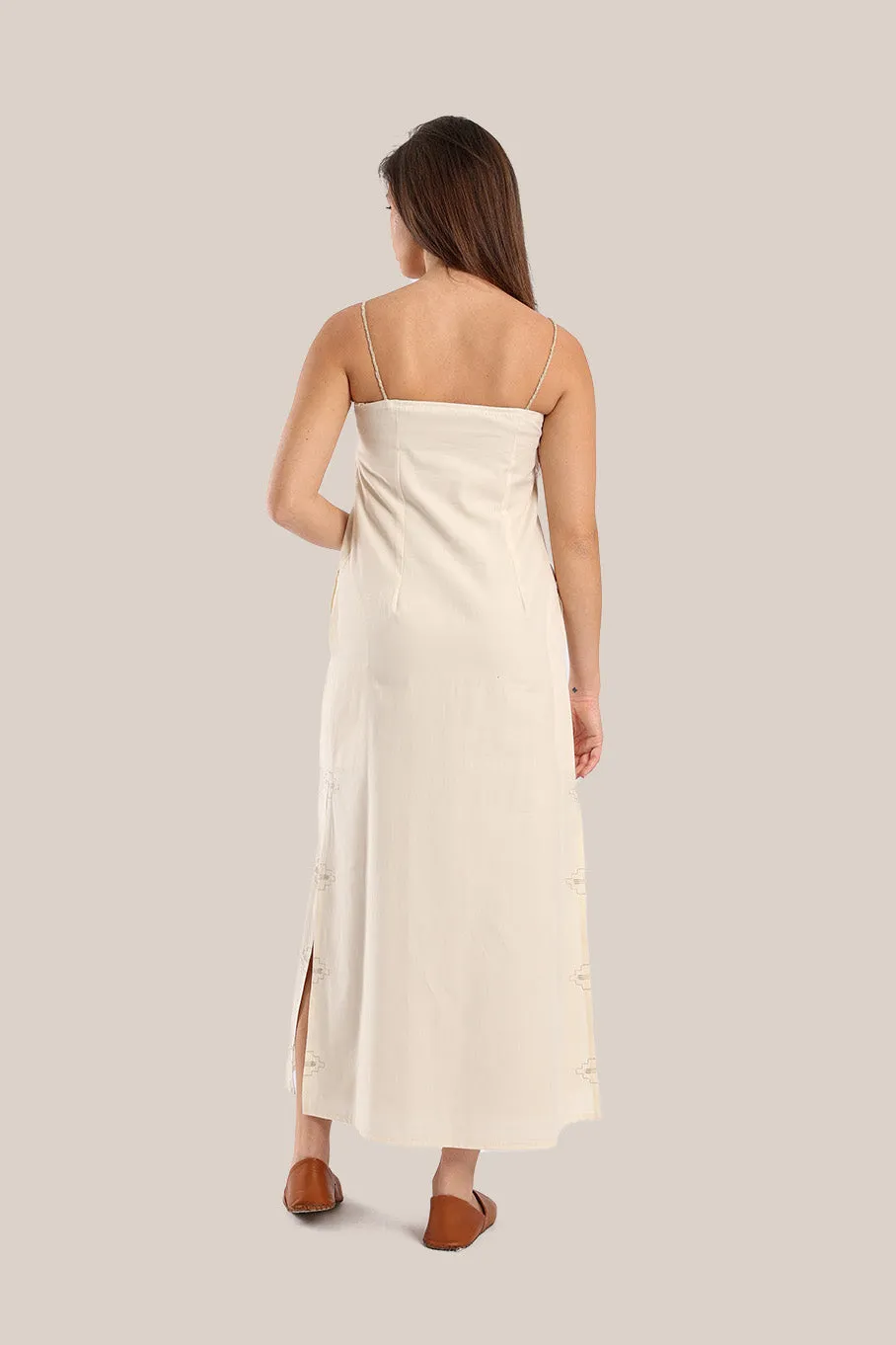 Embroidered long slim dress with adjustable straps