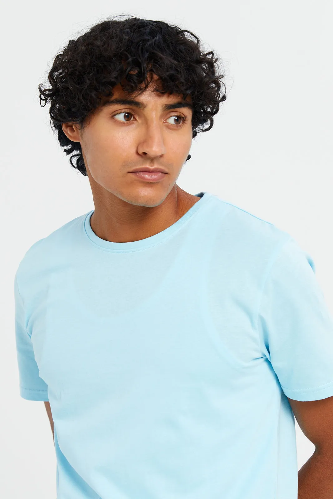 Men Blue Solid T-Shirt