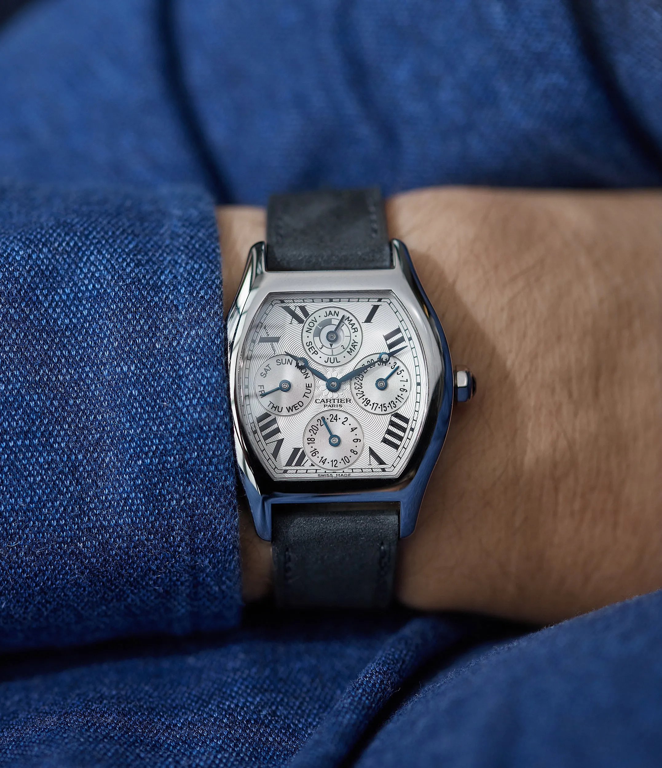 Perpetual Calendar 2646 | Platinum