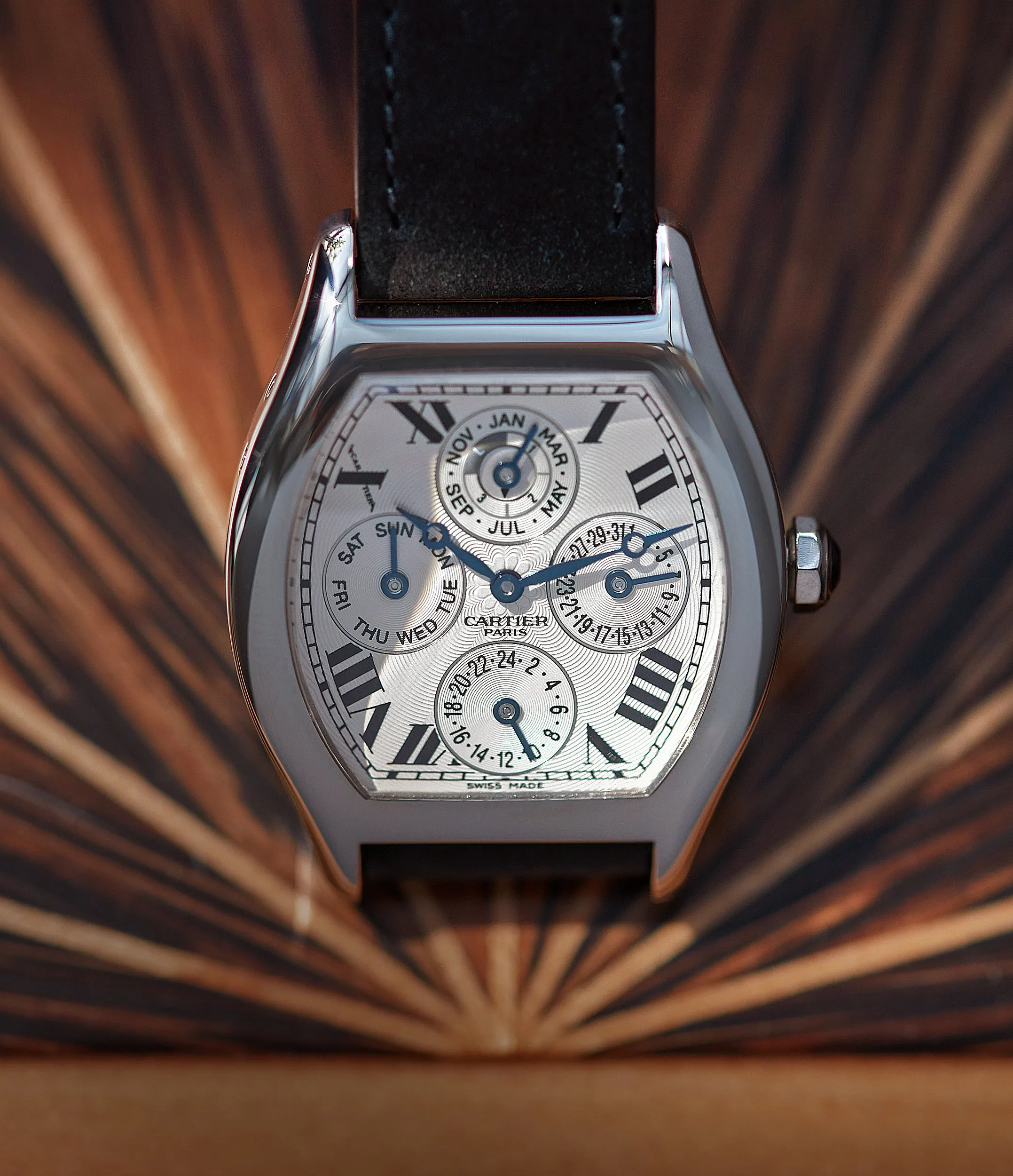 Perpetual Calendar 2646 | Platinum