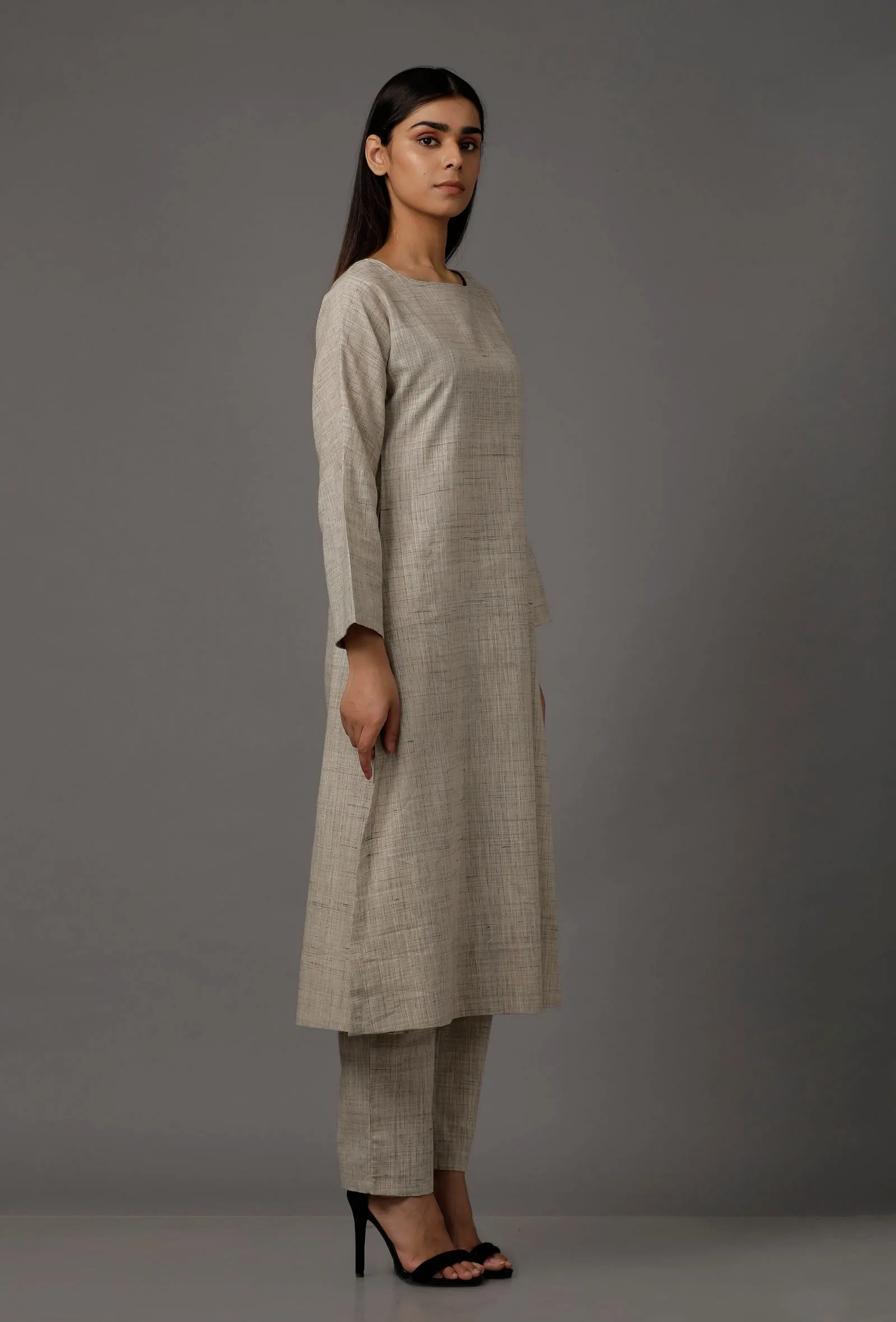 Set of 2: Grey Pure Woven Cotton Kurta and Pants