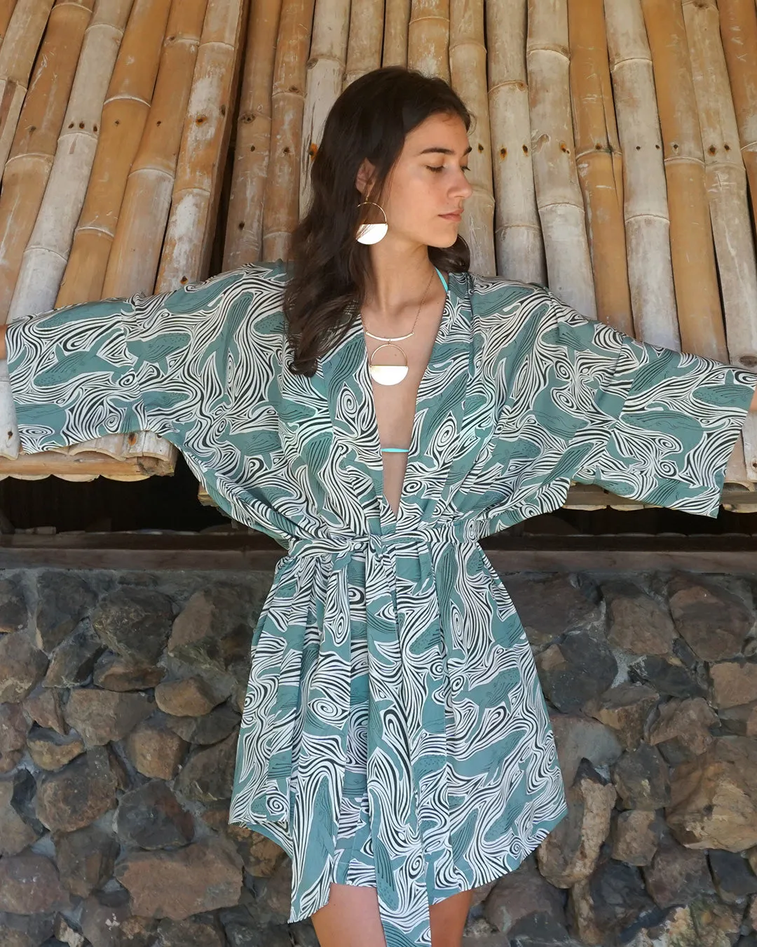 Silk Bed-to-Beach Robe WHALE